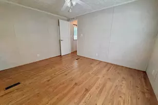 316 Fairview Dr, Emerald Isle, NC 28594 - Photo 38