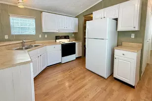316 Fairview Dr, Emerald Isle, NC 28594 - Photo 28