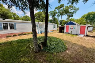 316 Fairview Dr, Emerald Isle, NC 28594 - Photo 1