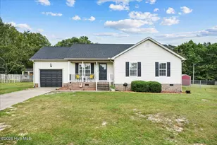 400 Twin Creeks Dr, Goldsboro, NC 27530 - Photo 1