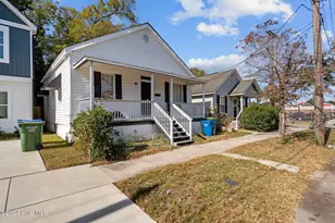 102 S 11th St, Wilmington, NC 28401 - Photo 2