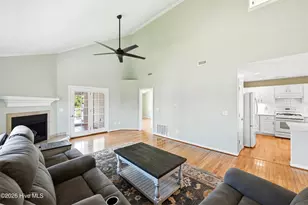 702 Tiara Dr, Wilmington, NC 28412 - Photo 10