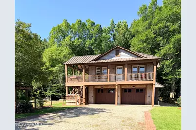 2704 Waccamaw Shores Road, Lake Waccamaw, NC 28450 - Photo 2
