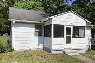 115 Brook Ave, Rockingham, NC 28379 - Photo 2
