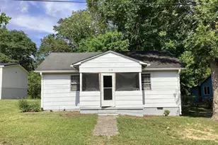 115 Brook Ave, Rockingham, NC 28379 - Photo 1