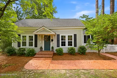 360 S Ashe Street, Southern Pines, NC 28387 - Photo 4