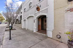 118 Dock St, Wilmington, NC 28401 - Photo 1