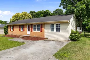 212 Nc 581 Hwy S, Goldsboro, NC 27530 - Photo 2