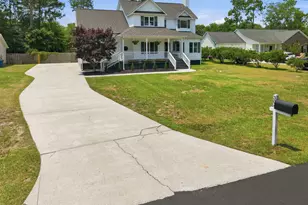 304 Marine Dr, Sneads Ferry, NC 28460 - Photo 6