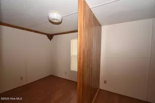 1411 Diamond Ln, Greenville, NC 27834 - Photo 8