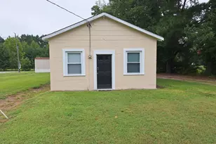 1411 Diamond Ln, Greenville, NC 27834 - Photo 14