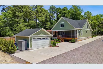 460 N May Street, Southern Pines, NC 28387 - Photo 4
