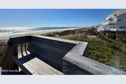 102 Lawrence Street, Emerald Isle, NC 28594 - Photo 26