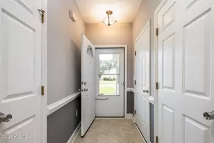 111 Croatan Woods Dr, New Bern, NC 28562 - Photo 6