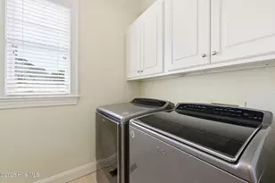 1256 Naples Dr, Greenville, NC 27858 - Photo 50