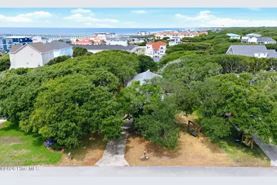 205 Mercer Street, Oak Island, NC 28465 - Photo 22
