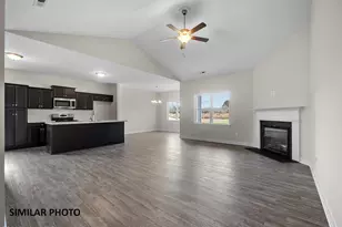 703 N Pebble Branch Ct, Holly Ridge, NC 28445 - Photo 2