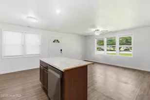 501 Henderson Dr, Jacksonville, NC 28540 - Photo 16