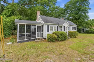 704 E Hamlet Ave, Hamlet, NC 28345 - Photo 2