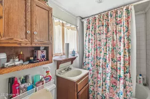 704 E Hamlet Ave, Hamlet, NC 28345 - Photo 14