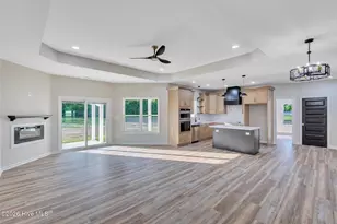 407 Wade Dr, Richlands, NC 28574 - Photo 16