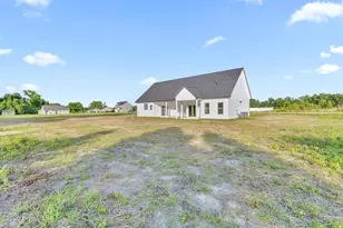 407 Wade Dr, Richlands, NC 28574 - Photo 46