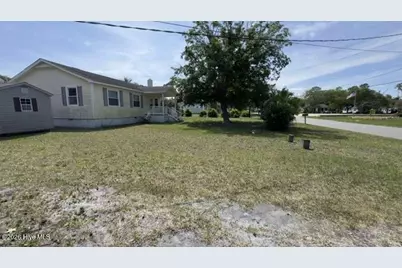 413 Spartanburg Avenue, Carolina Beach, NC 28428 - Photo 10