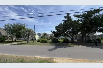 413 Spartanburg Avenue, Carolina Beach, NC 28428 - Photo 6