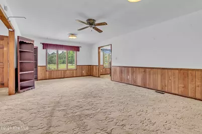 612 Parkertown Road, Hubert, NC 28539 - Photo 22