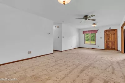 612 Parkertown Road, Hubert, NC 28539 - Photo 14
