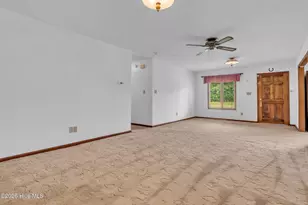 612 Parkertown Rd, Hubert, NC 28539 - Photo 14