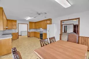 612 Parkertown Rd, Hubert, NC 28539 - Photo 38