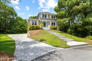 9804 Heath Pl, Emerald Isle, NC 28594 - Photo 2