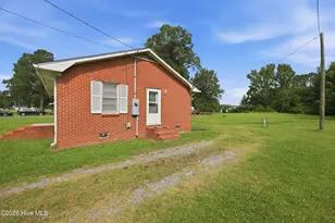 3236 Grainger Station Rd, Kinston, NC 28501 - Photo 18