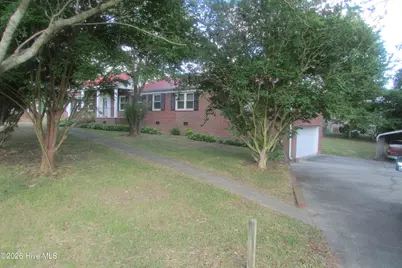 1102 Isaac Weeks Road, Clinton, NC 28328 - Photo 4