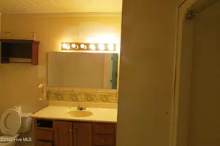 1102 Isaac Weeks Rd, Clinton, NC 28328 - Photo 16