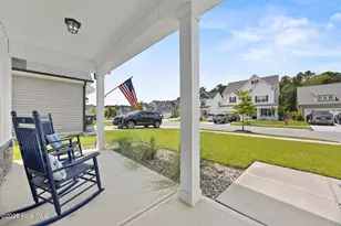 412 N Wild Indigo Pl, Hampstead, NC 28443 - Photo 4