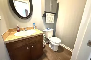 3820 E Vancroft Cir, Winterville, NC 28590 - Photo 10