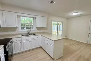 438 Sausalito Dr, Wilmington, NC 28412 - Photo 6