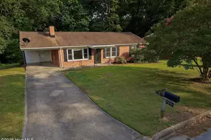 1501 E Wright Rd, Greenville, NC 27858 - Photo 1