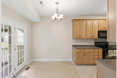 714 E Pipers Glen, Shallotte, NC 28470 - Photo 8
