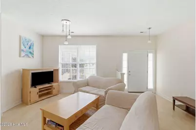 714 E Pipers Glen, Shallotte, NC 28470 - Photo 2