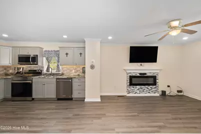 803 Maple Street, Elizabeth City, NC 27909 - Photo 12