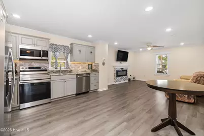 803 Maple Street, Elizabeth City, NC 27909 - Photo 16