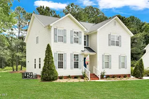 3605 E Baywood Ln E, Greenville, NC 27834 - Photo 2