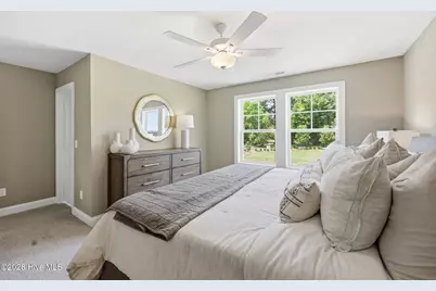 404 Barrington Row Avenue, Zebulon, NC 27597 - Photo 22