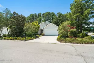 4900 Trailing Vine Ln, Wilmington, NC 28409 - Photo 2