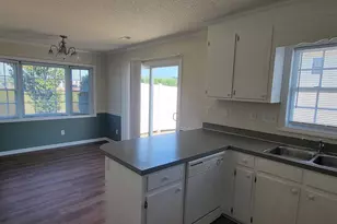 2128 Flagstone Ct, Greenville, NC 27834 - Photo 6