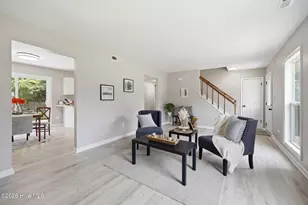 105 Woodside Ct, Jacksonville, NC 28546 - Photo 6
