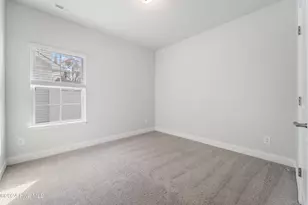 1003 Manhatten Ct, Richlands, NC 28574 - Photo 14